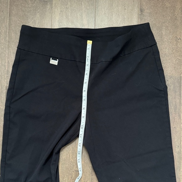 Alfani Black Ankle Pants - Picture 4 of 7